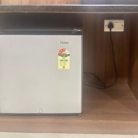 Hotel Amritsar International 2 Min Walk From Amritsar Bus Stand Экстерьер фото