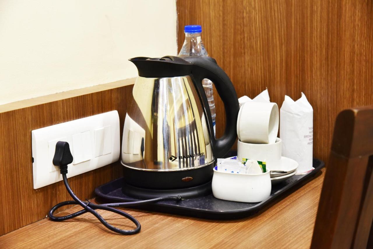 Hotel Amritsar International 2 Min Walk From Amritsar Bus Stand Экстерьер фото