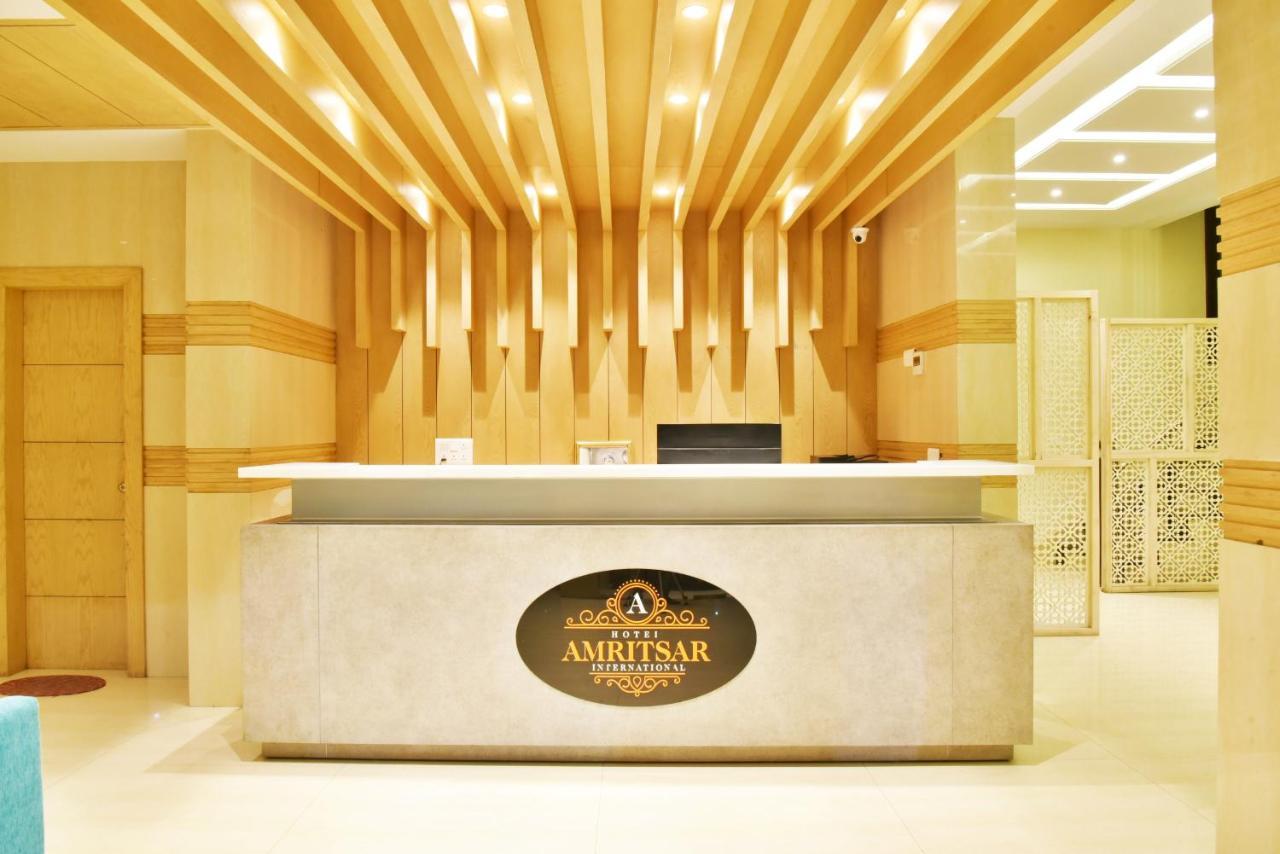Hotel Amritsar International 2 Min Walk From Amritsar Bus Stand Экстерьер фото