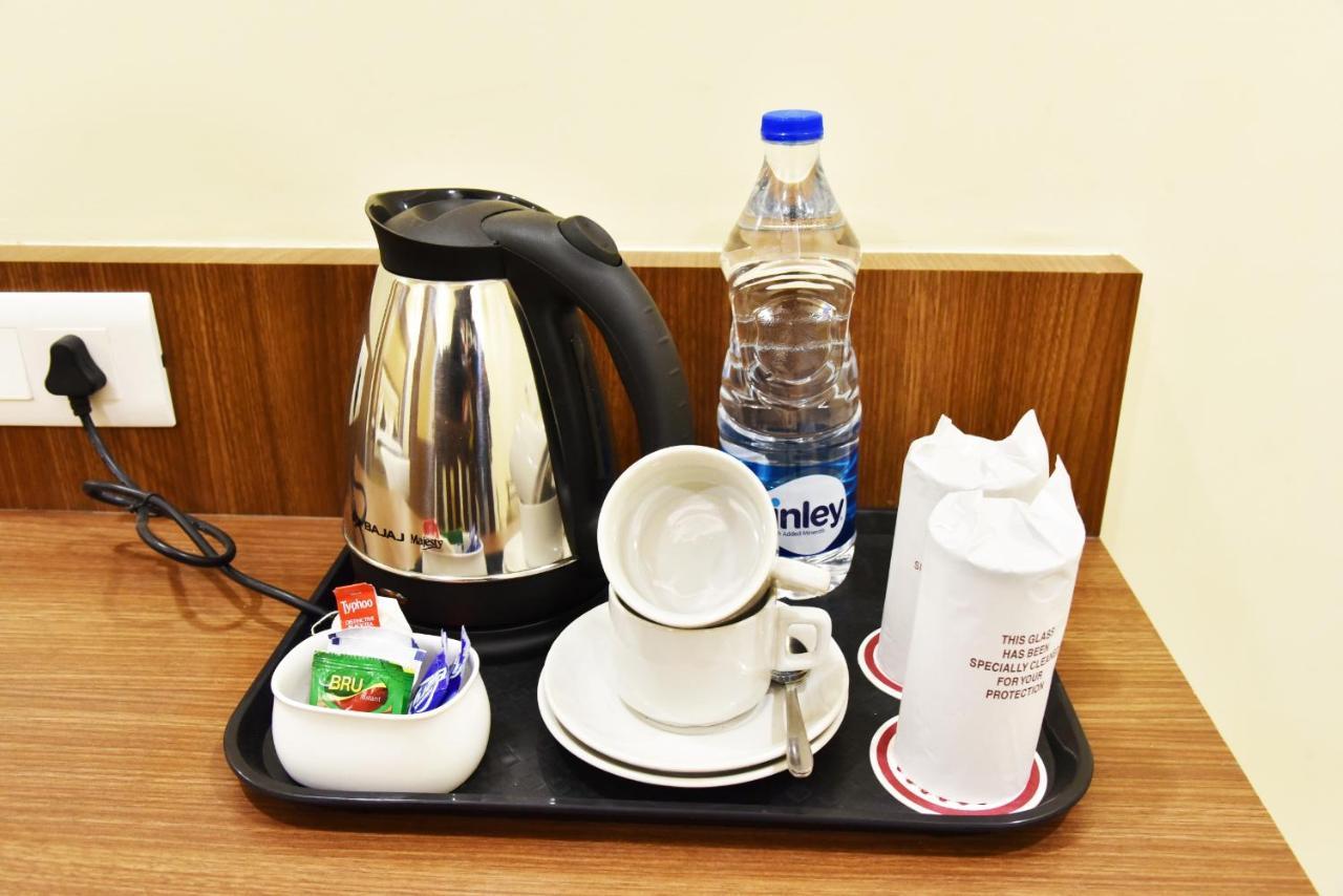 Hotel Amritsar International 2 Min Walk From Amritsar Bus Stand Экстерьер фото