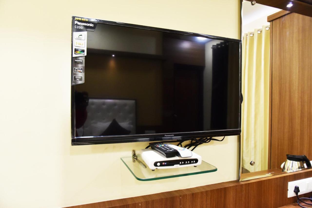 Hotel Amritsar International 2 Min Walk From Amritsar Bus Stand Экстерьер фото