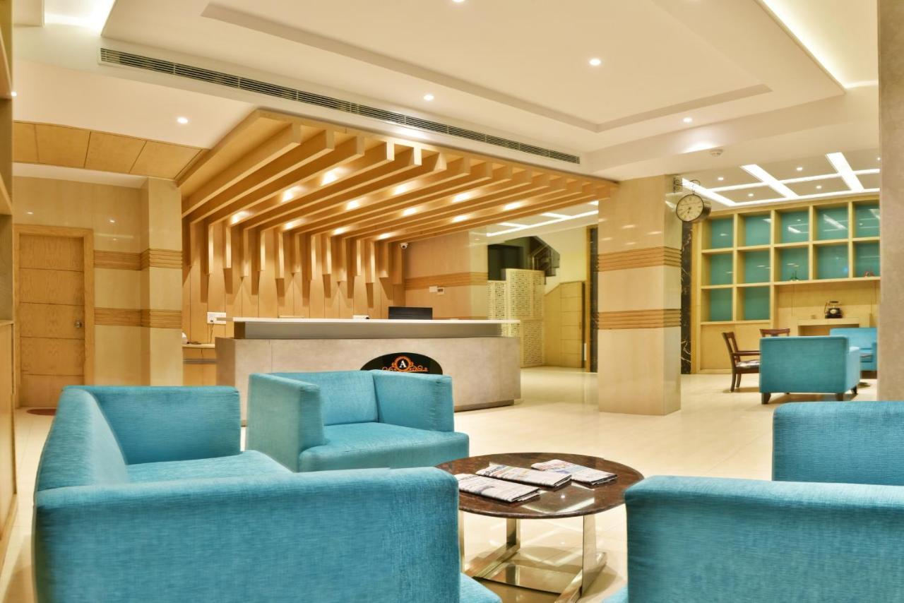 Hotel Amritsar International 2 Min Walk From Amritsar Bus Stand Экстерьер фото